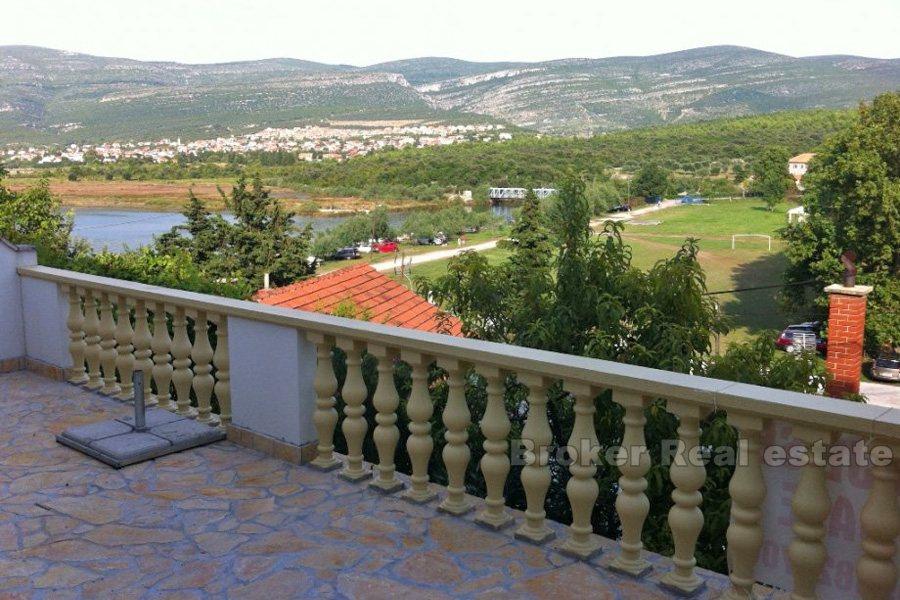 Hus, till salu, Zadar-området