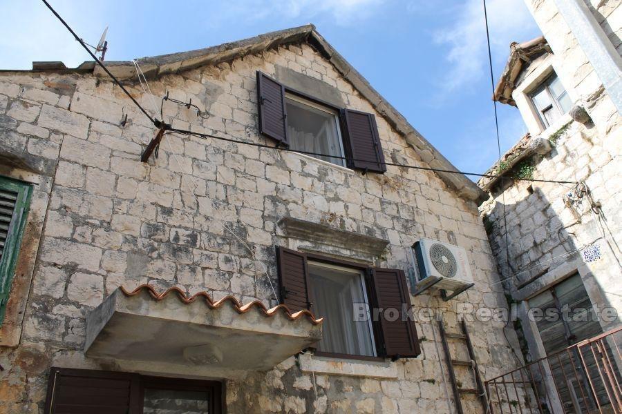 Stone house, for sale, Kaštela