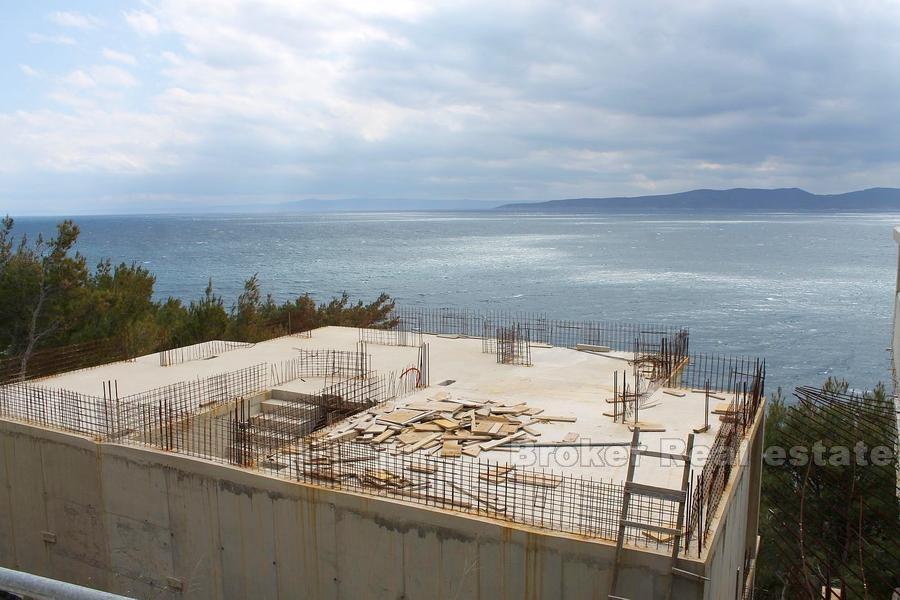 House, unfinished, for sale, Brela