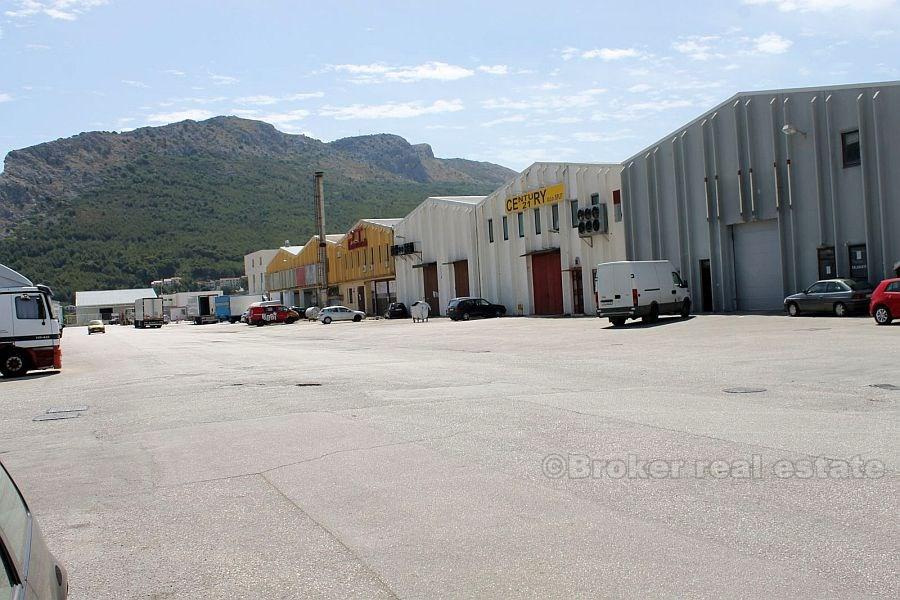 Kroatien Immobilien, Split Bereich, 300 qm Lager, zum Verkauf