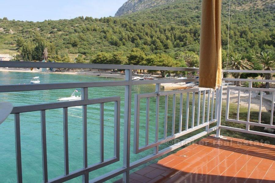 Apartment house, for sale