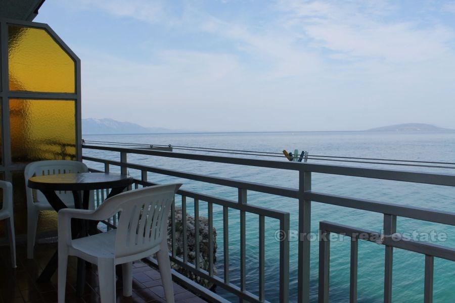 Apartment house, for sale