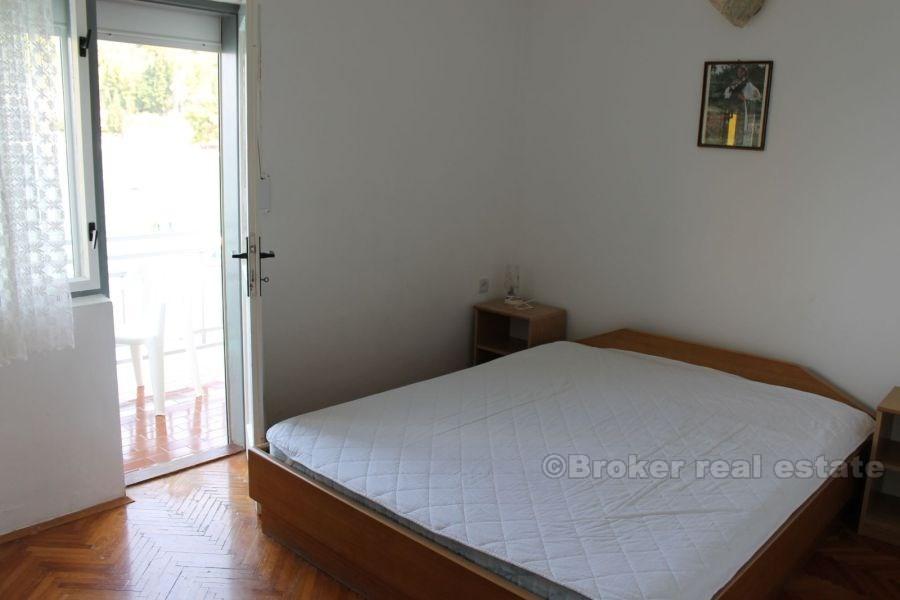 Apartment house, for sale