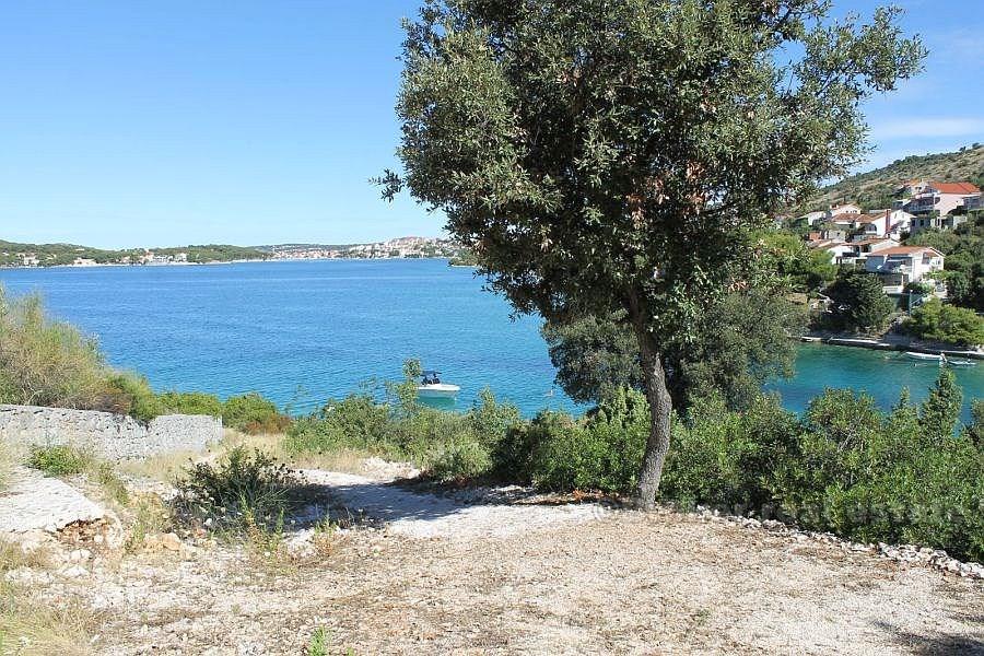 Attractive building plot, for sale