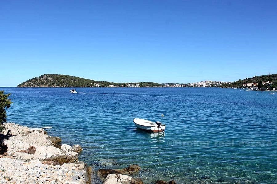 Attractive building plot, for sale