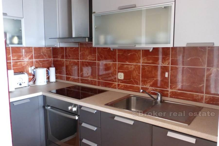 Apartament z dwiema sypialniami, na sprzedaż