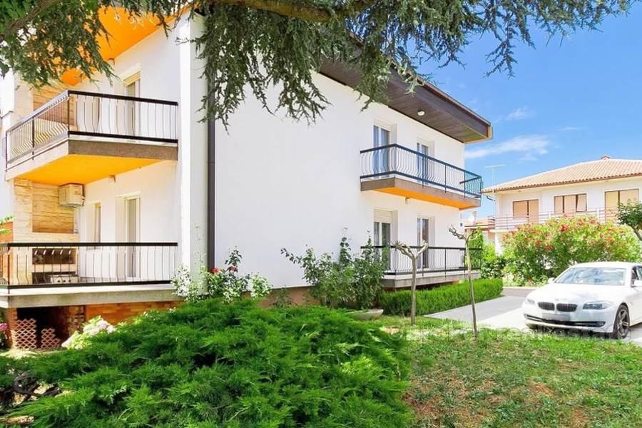 Freistehende Villa zum Verkauf
