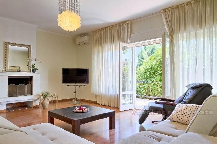 Detached villa, for sale