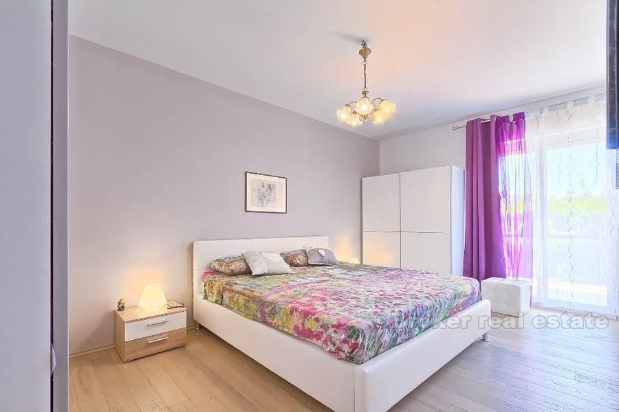 Detached villa, for sale