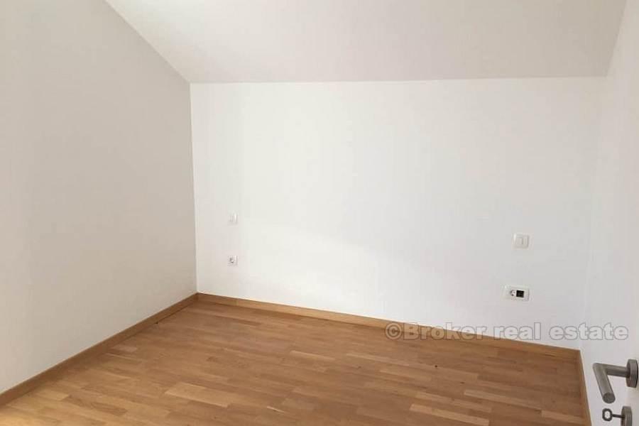 Appartement de deux chambres à coucher, à vendre