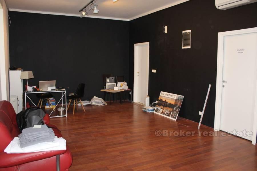 Business space, for rent