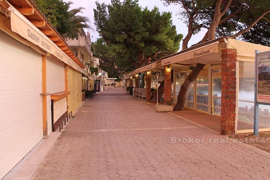 Трехкомнатная квартира, для продажи