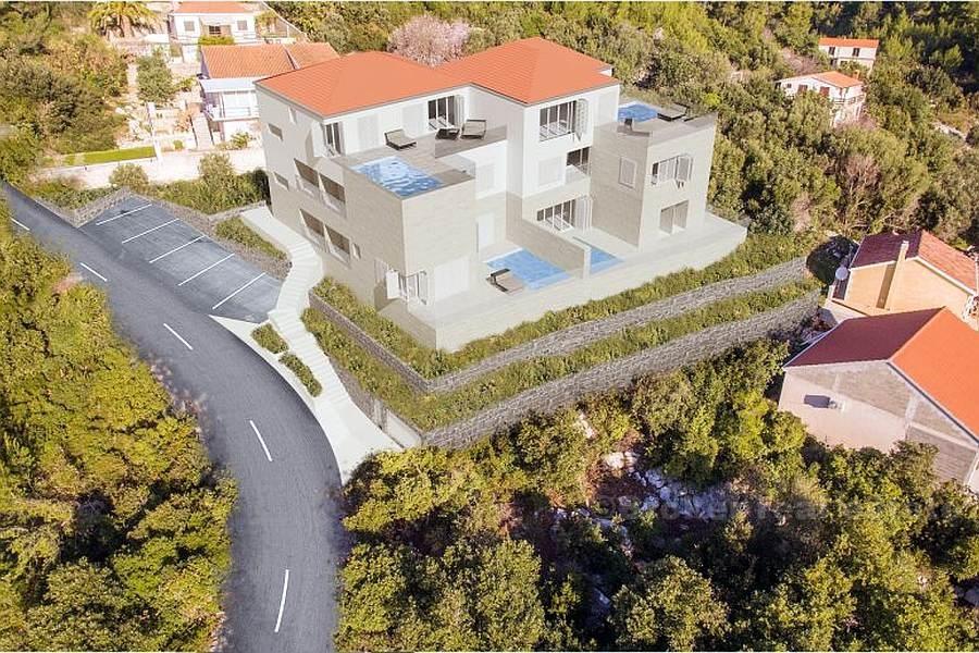 Строительный участок с проектом