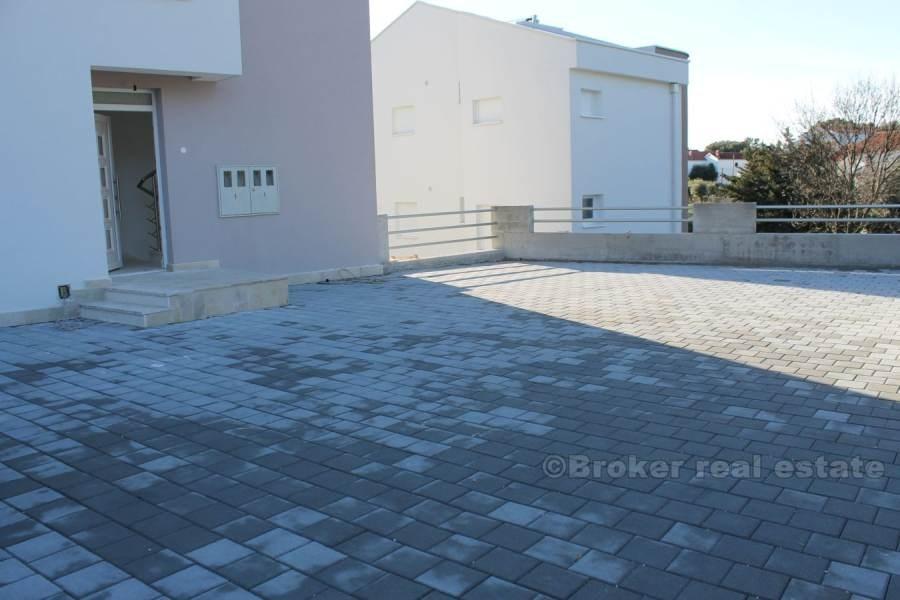 Zwei Wohnungen, zu verkaufen