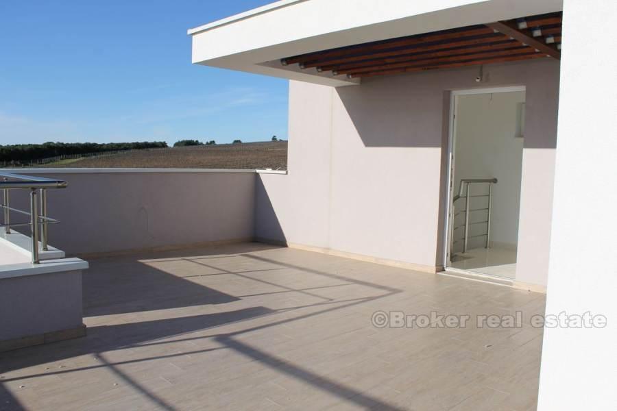 Deux appartements, à vendre