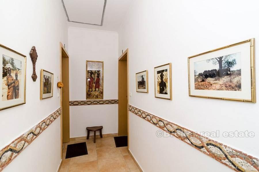 Detached house, for sale