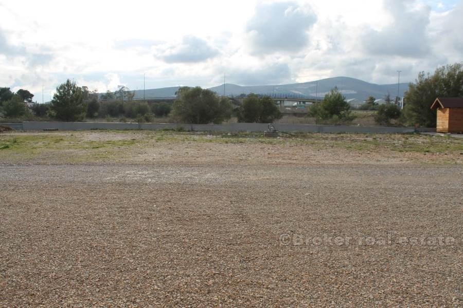 Business premise, for rent