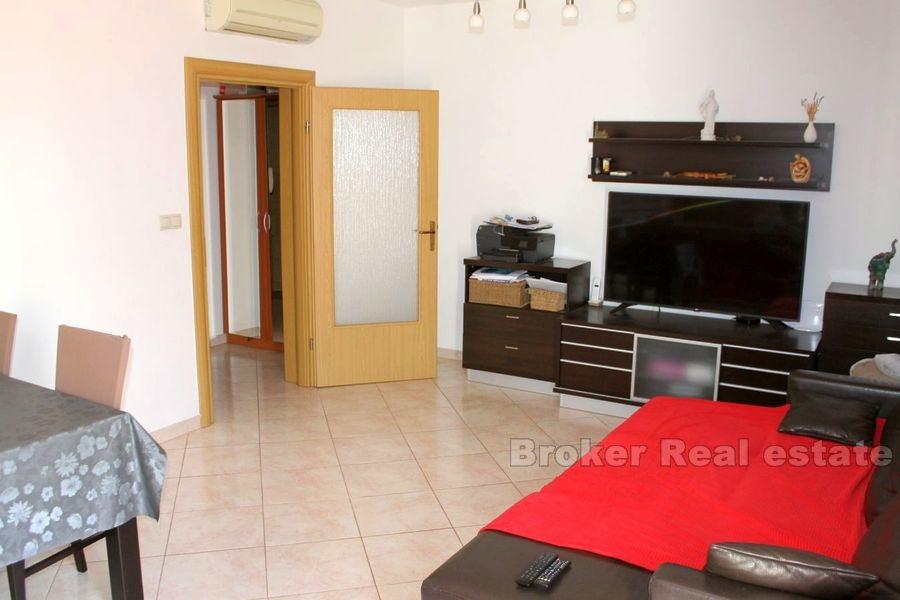 Tre to roms leiligheter, til salgs