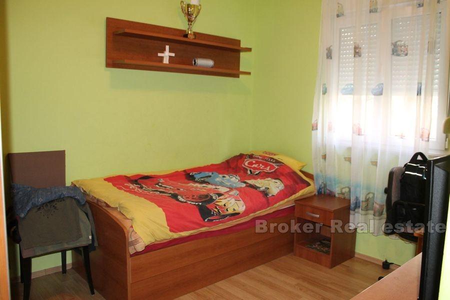 Tre to roms leiligheter, til salgs