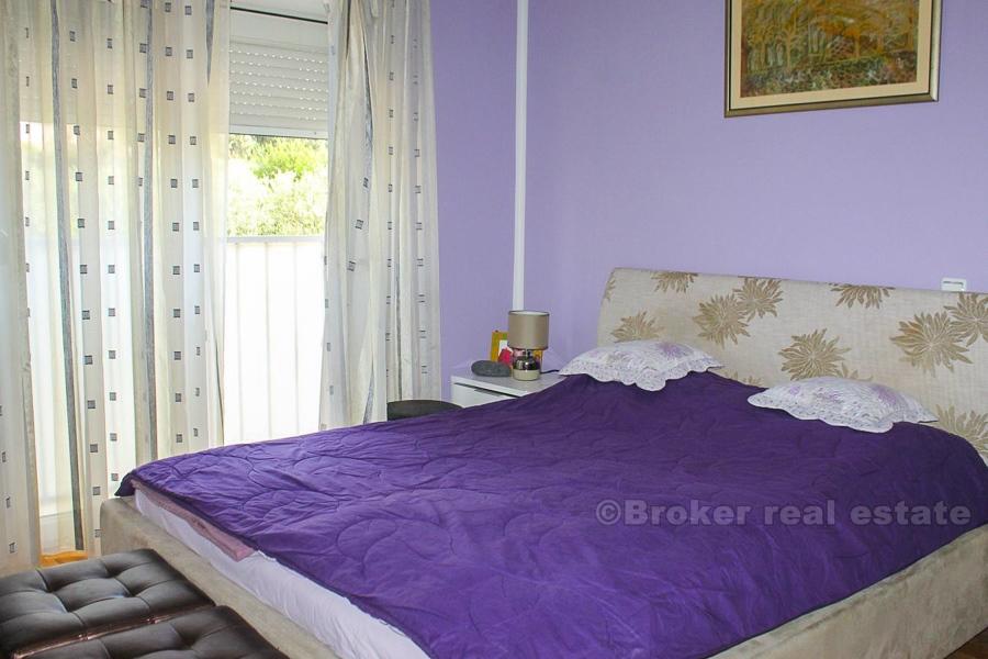 Romslig to-roms leilighet, til salgs