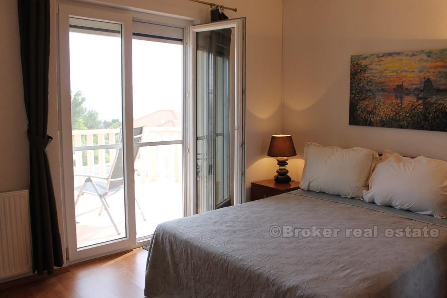 Comfortable three bedroom apartment, for sale