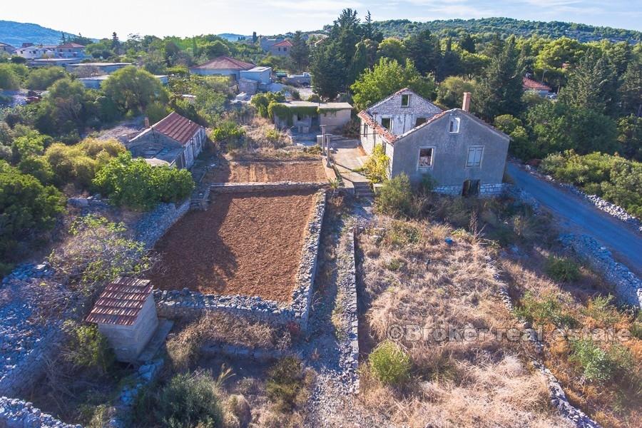 Proprietà con un potenziale enorme, in vendita