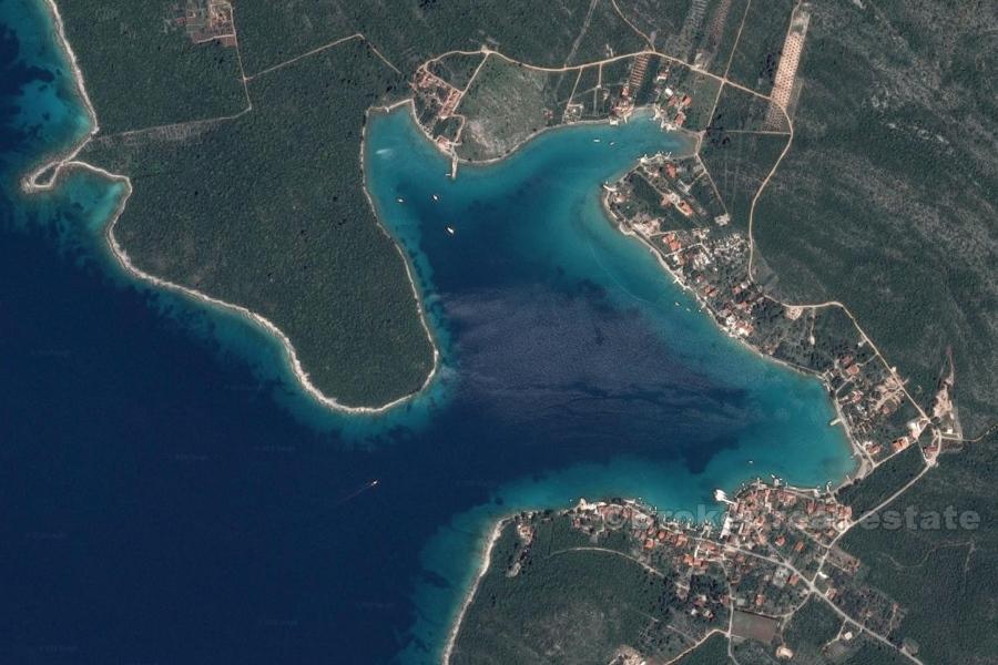 Haus in der ersten Reihe zum Meer, zu verkaufen