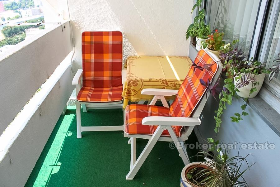 Comfortable and nice 3-bedroom apartment, for sale