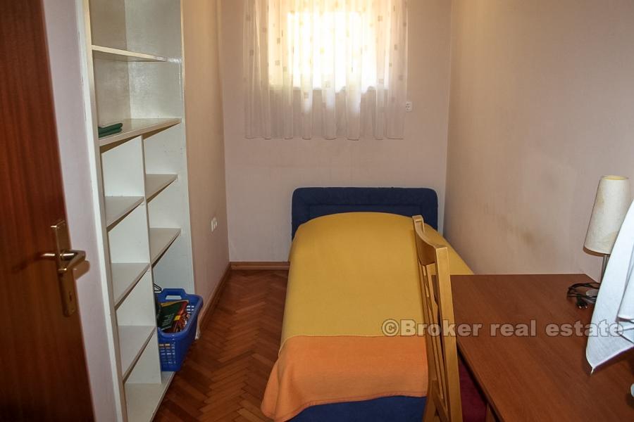Appartement de 3 chambres, près de la plage, à vendre