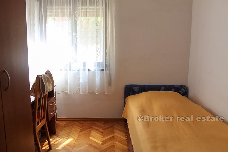 3-комнатная квартира, возле пляжа, для продажи