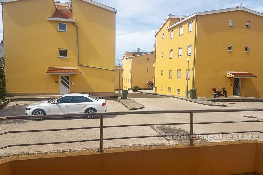 Lägenhet med två sovrum, till salu