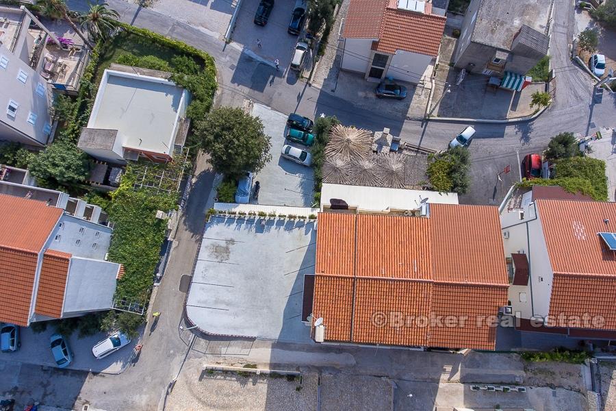 Pansion-restaurant with sea view, for sale