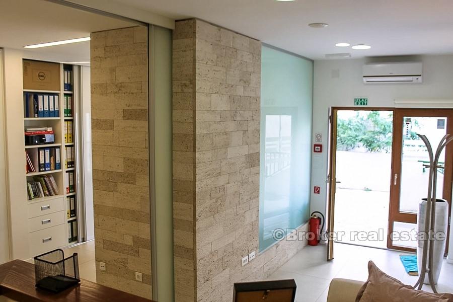 Business premises, for sale