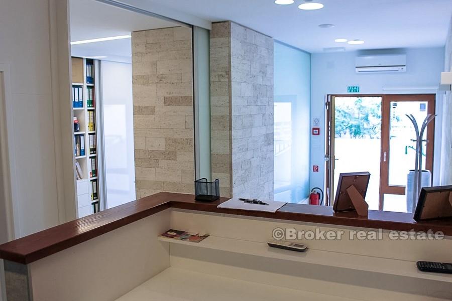 Obchodní prostory na prodej