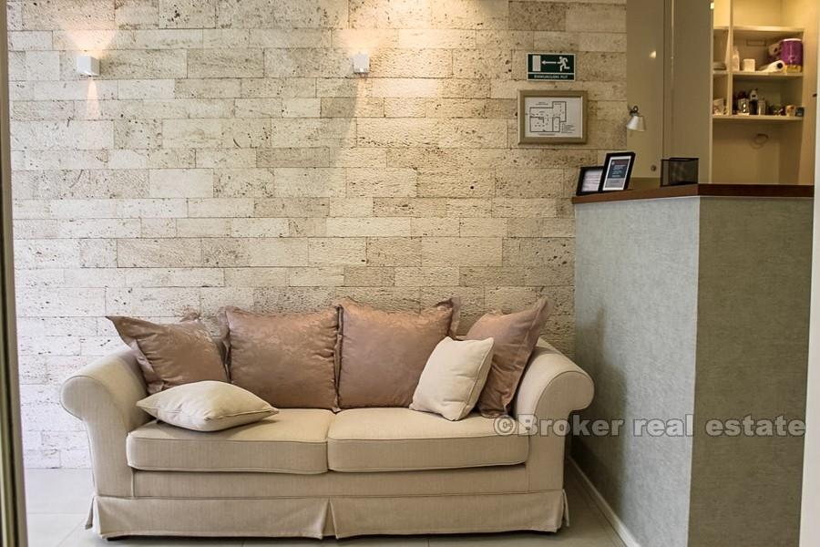 Obchodní prostory na prodej