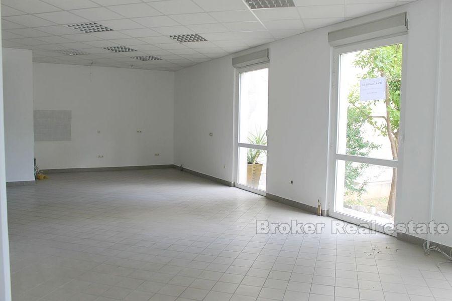 Solin, spacious business space