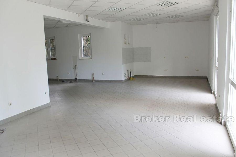 Solin, przestronna przestrzeń biznesowa