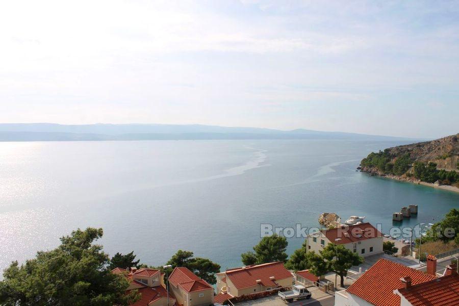 U Omiše, samostatný kamenný dům