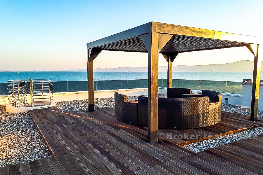 Newly built apartment, waterfront, for sale