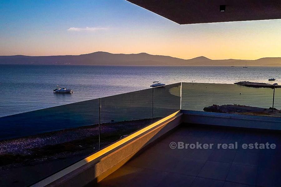 Newly built apartment, waterfront, for sale