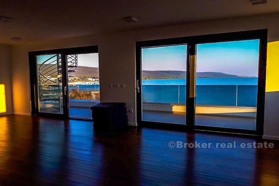 Newly built apartment, waterfront, for sale