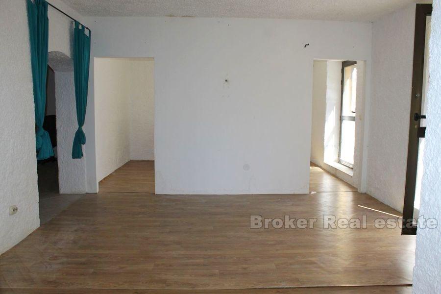 U blizini centra, zanimljiv poslovni prostor