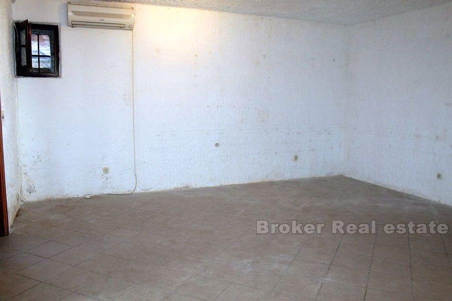 U blizini centra, zanimljiv poslovni prostor