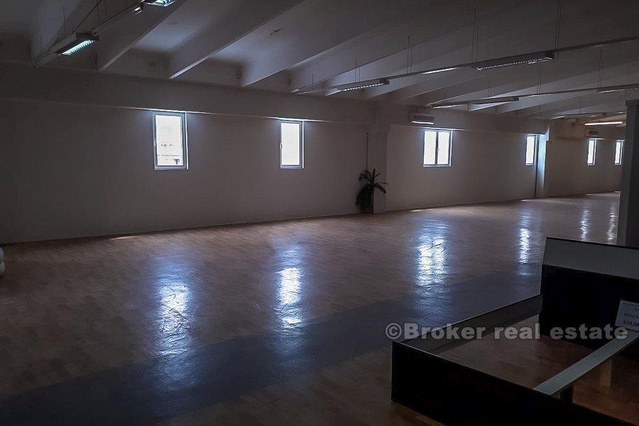 Poslovni prostor u blizini Splita, na prodaju