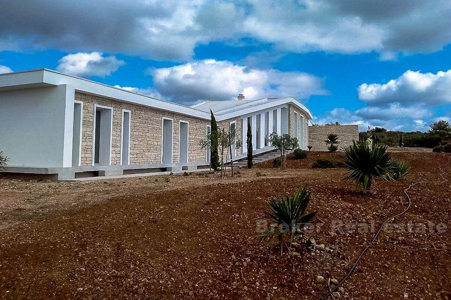 Un domaine idyllique sur l'île de Vis, à vendre
