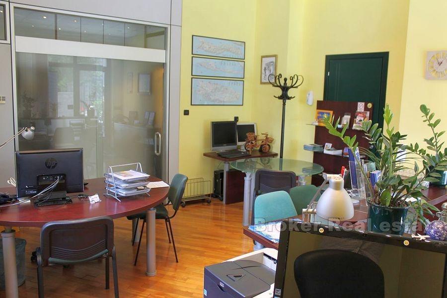 Bacvice, business / office space