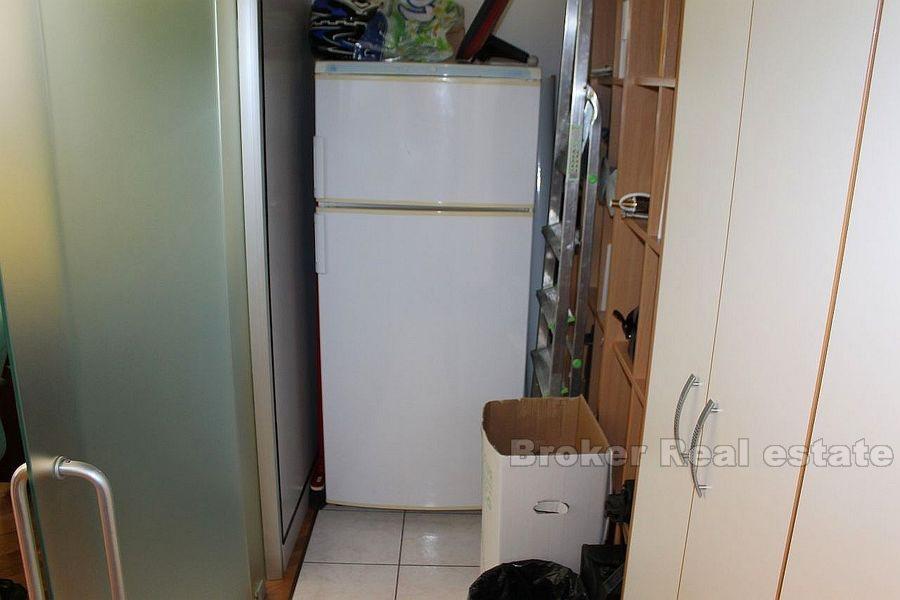 Бачвице, бизнес / офисные помещения