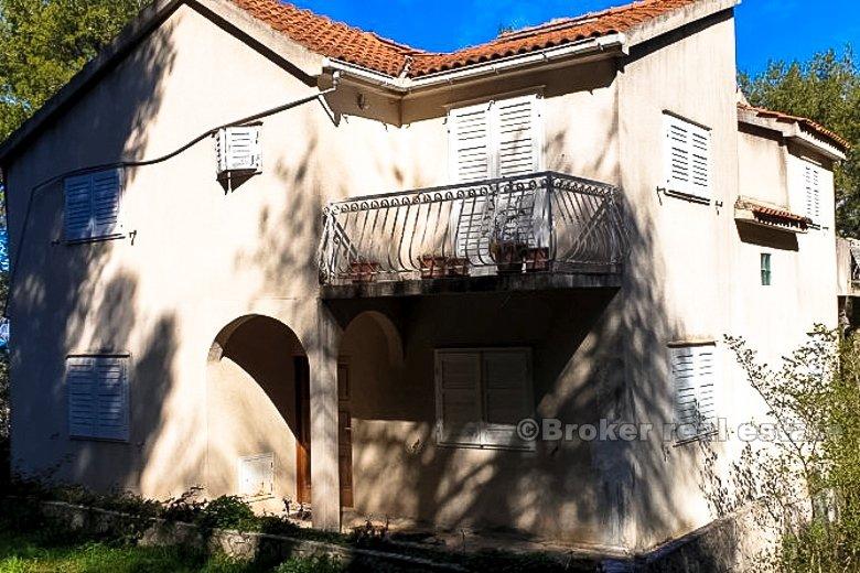 Einfamilienhaus auf Ciovo, zu verkaufen