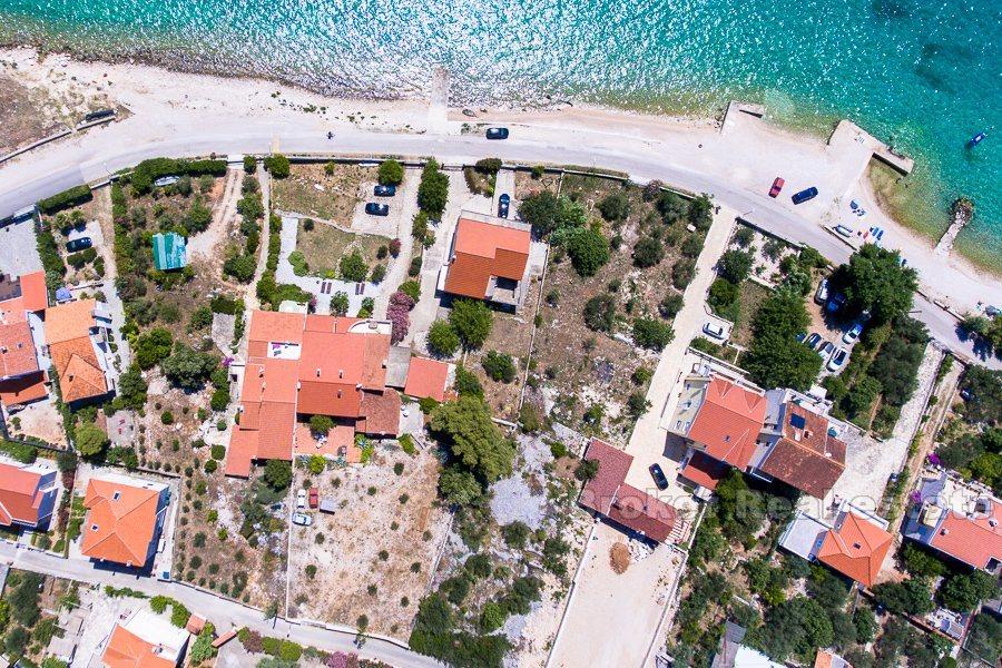 Semi-detached, seafront, for sale