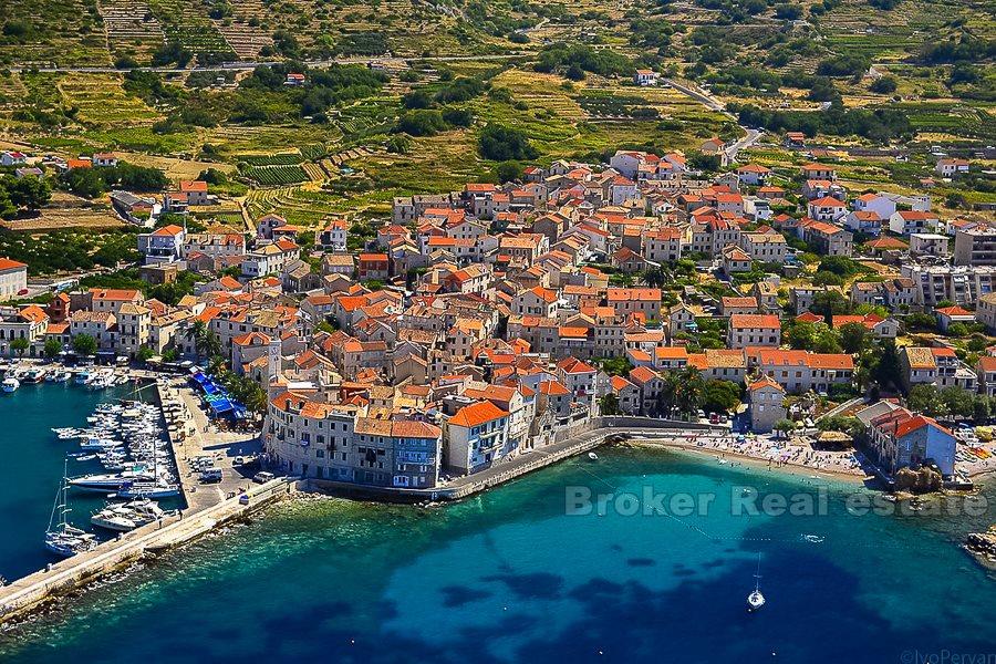 Renovated stone house, for sale